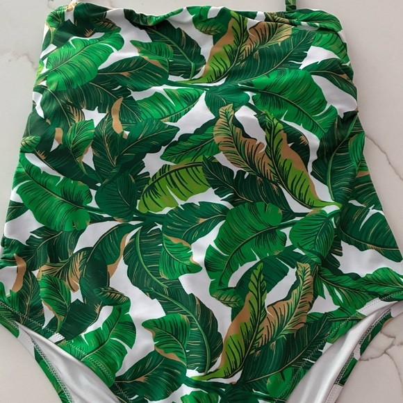 LOVE and SPORTS one piece strapless halter swimsuit tropical vacation 12/14 EUC - Picture 15 of 15